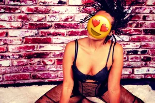 Fiona's Sensual Release Parlor photo 4