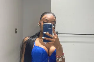 $150 + LEAVING AT 12 sunday ! photo 4