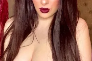 RedHead Visiting photo 3