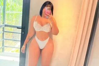 Amor soy una rica chica bien linda y caliente photo 2