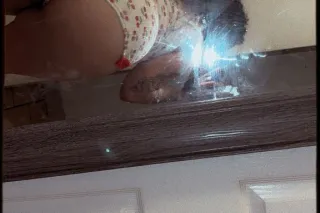 OUTCALLS photo 2