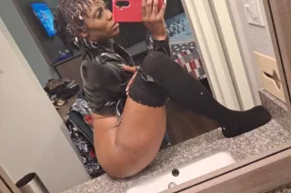 too hot sexy as dangerous fall in love with the silently crown❤‍🔥🤟🏾👑 photo 7