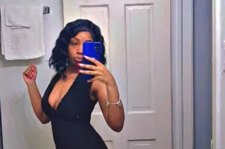 looking for my older generous gentleman for fun times photo 1