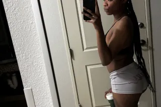 HEAD MEETS ONLY 👀 photo 3
