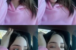 💦Wet and tight pu$sy💦💯😜 Cum eat me out🥰😝 photo 4