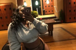 🥰✨NEW IN TOWN✨😘 photo 2