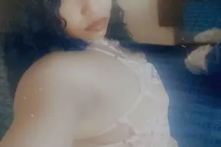 Pretty feet 🤪yes can i be your Treat 😘🌺GOOD THROAT 🤤 WETT PUSSY CALL Now Daddy 🍆💦 photo 3