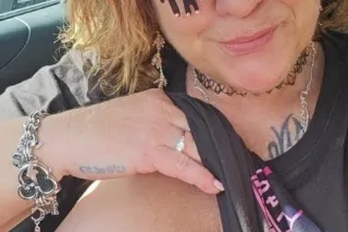 Luxury Service: Step Mom Available | In/Out/Carfun/Facetime Fun | Content Sell photo 2