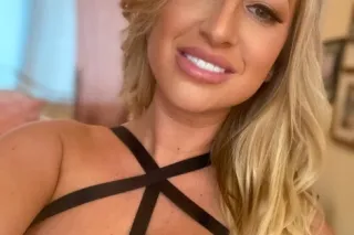 Quinn Waters adult star photo 3