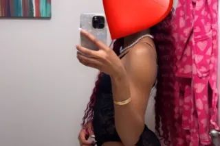 Pretty, slim and petite💕 photo 3