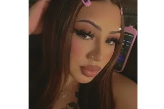 BEAUTIFUL LATINA FUN photo 1