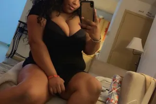 PLEASE READ AND SERIOUS PPL ONLY OR YOU WILL GET BLOCKED !CAR DATE SLOPPY HEAD SPECIAL ONLY /LATE NIGHT INCALLS STARTING AT 12am !! !! ! !!! VANCOUVER! ❤🌹 !!! BEAUTIFUL BLACK QUEEN❤🌹 photo 4