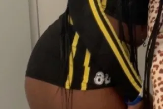 🍆🍑💦🍭🤪 NEW IN TOWN 🍭🍑🍆💦🤪