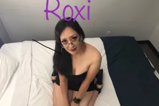 Dahlia knoxxx and Roxi are together for the night so don't miss us! photo 6