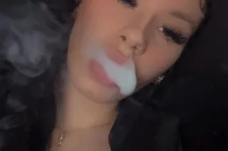 CAN YOU MAKE MY WET WHITE TIGHT JUICY PUSSY CUM DADDY🥶😏 photo 12