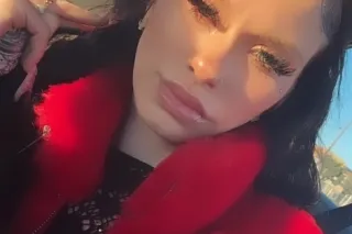 CAN YOU MAKE MY WET WHITE TIGHT JUICY PUSSY CUM DADDY🥶😏 photo 5