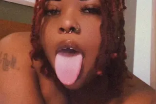 🫧BLOW BUBBLES ON THAT 🍆 💦👅🥰 QUEEN💄💋🫧 🫧🫧 photo 3