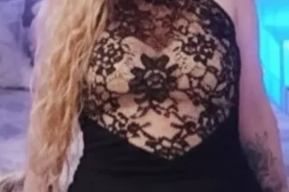 This pussy is wet and ready for you to slide that dick inside. 🏠🚘 Ins & Outs🍑⬅ Carfun too. photo 2