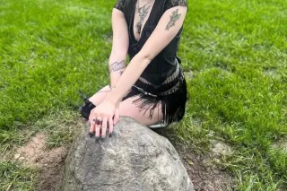 Emo trans lookin for friends 😏 photo 4