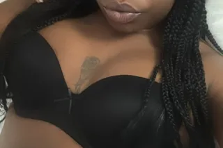 Ready to be your favorite 🍫 daddy 💋 OUTS/INS photo 3
