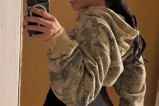 Lactating Mami🍼💞 AVAILABLE NOW 🦋🎀 | Don’t Miss Out ✔📱 FaceTime • 🎥 Exclusive Content • 💋 Fetish Friendly👑 Luxury Attention Only” photo 8