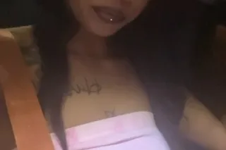 ❤️❤️❤️4'9 foot❤️❤️❤️Nasty Nasty Fun photo 1