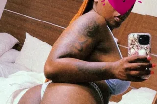 💋4'8 peite freakkk and ready to meet😋💦 photo 4