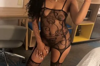 SEXY SWEETHEART 🌴 THROAT GOAT 💦💦 COME PLAY WITH ME DADDY 😏👅 photo 4