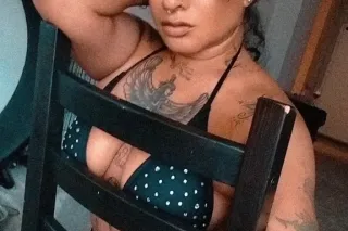 half spanish creole hunny too wet too pretty 💦🔮✨️ 100qv specials all weekend 🗣 photo 3