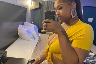 Sexy & Seductive ✨ Curvy Blasian Playmate🌸 photo 2