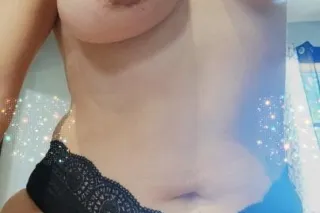 Sexy latina petite Aishaaa 💫💕 photo 2