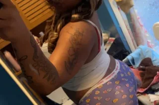 heyyy come have fun with the queen 💋 photo 2