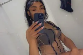 🍑 Petite Treat 🍑 photo 2