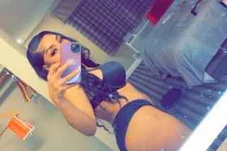 🍑 Petite Treat 🍑