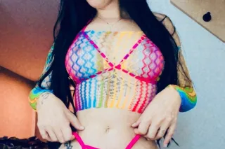 Latina Mamasita Rica photo 4