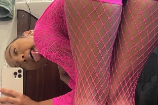 Hawaiian Bratt 🤪🏝💋INCALL/OUTCALL/CARDATES IN SAN DIEGO❗THE WHOLE PACKAGE😌📦:SLOPPY TOP👅,ICE CREAM MACHINE😋🍦AND WATERPARK🛝💦. LETS PLAY, MAKE A SPLASH photo 2