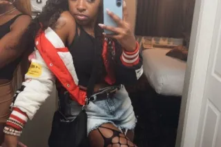 Ever Been Drowned And Saved At The Same Time 🤤😋 Let Me Show You How A Life Saver Taste 😝😛 I Can Be Your Best Flavor 🥰😻💕😝 I Love too get Down 😚😜 photo 6