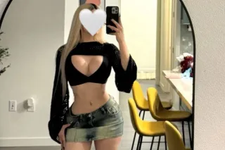 Avalible latina😍😍😍AVALIBLE 😘😘😍Avalible for hoy baby😘😘😘😘😘😘 I Beautiful doll really cute and sensual. photo 4