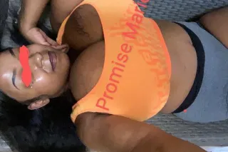 Catch Me While u can I got 2 weeks done For Good 👍 breast lovers only photo 8