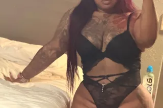 Tatted Native & Black Content Creator🤩 35.5k on twitter! yes we can ft or google meet baby! outs only photo 7