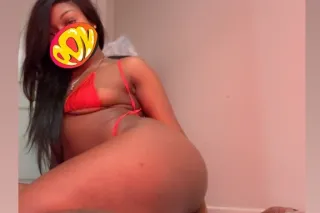 NEW IN TOWN❤‍🔥 SEXY CHOCOLATE SOFT FAT ASS🍫🍑 DONT MISS OUT HERE FOR A SHORT TIME 💦✨OFFICIAL GLIZZY GOBBLER👅 photo 2