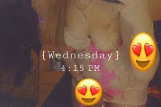 QV/HR DEALS OUTCALL/CAR DATE ONLY ask me aboutmy 2 girl hour special 😩😍 photo 3