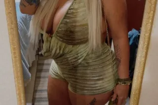 SEXY SAT with your FAV blonde pawg hottie 💦💦💦⭐⭐⭐⭐😂 photo 2