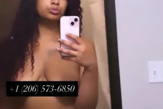 Slippery Thick & Sexy Dominican Slut 💦🍑 DOWNTOWN SEATTLE 📍 NEW NUMBER photo 3