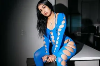 Cum see this Exotic freak💦😘here for a short time