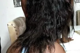 morenita caliente photo 4