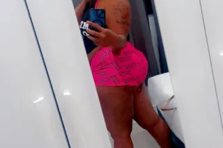 Leaving today @ noon catch me while u can ! 💃🛣QV/HR SPECIALS 🎉🔄 Come Fuck Me Around My Room Dada 🥹 !" ASS SO BIG LIKE THE SUN TAPP INN photo 5