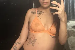 pretty petite and ready to meet YOU 😍 photo 2