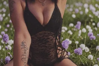 👀🤫🤫 Fresh & Off Work Im Waitin For That Cum Dick Me down Daddy 😈 🤫🤫 photo 2
