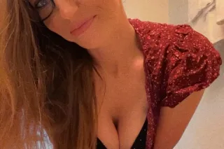 Fresh OUT THE House photo 3